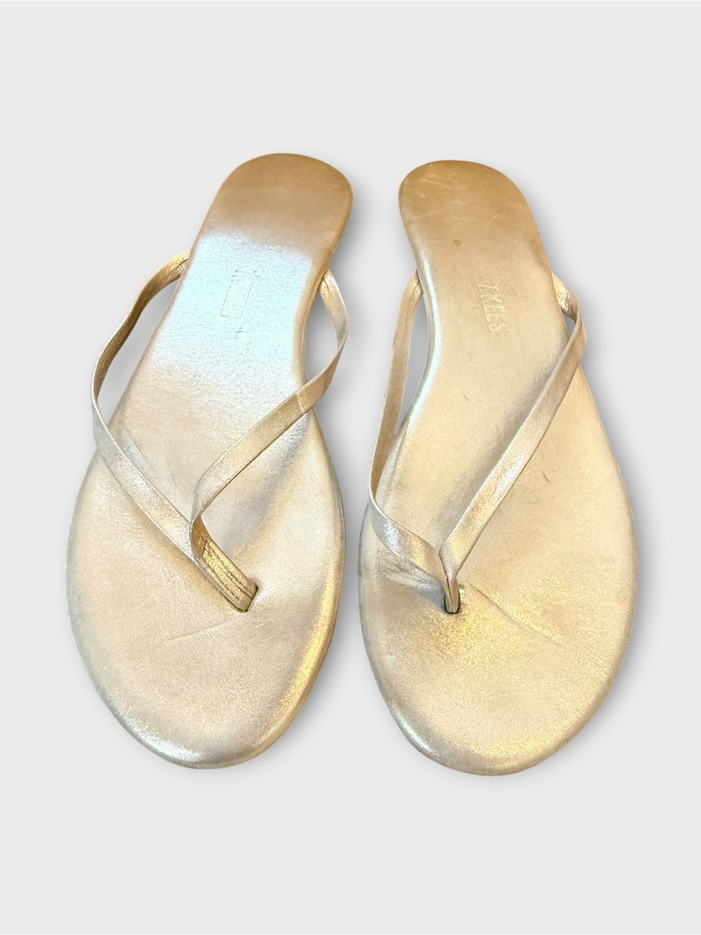 TKEES Flip-Flop Sandals in Gold Metallic Size 8